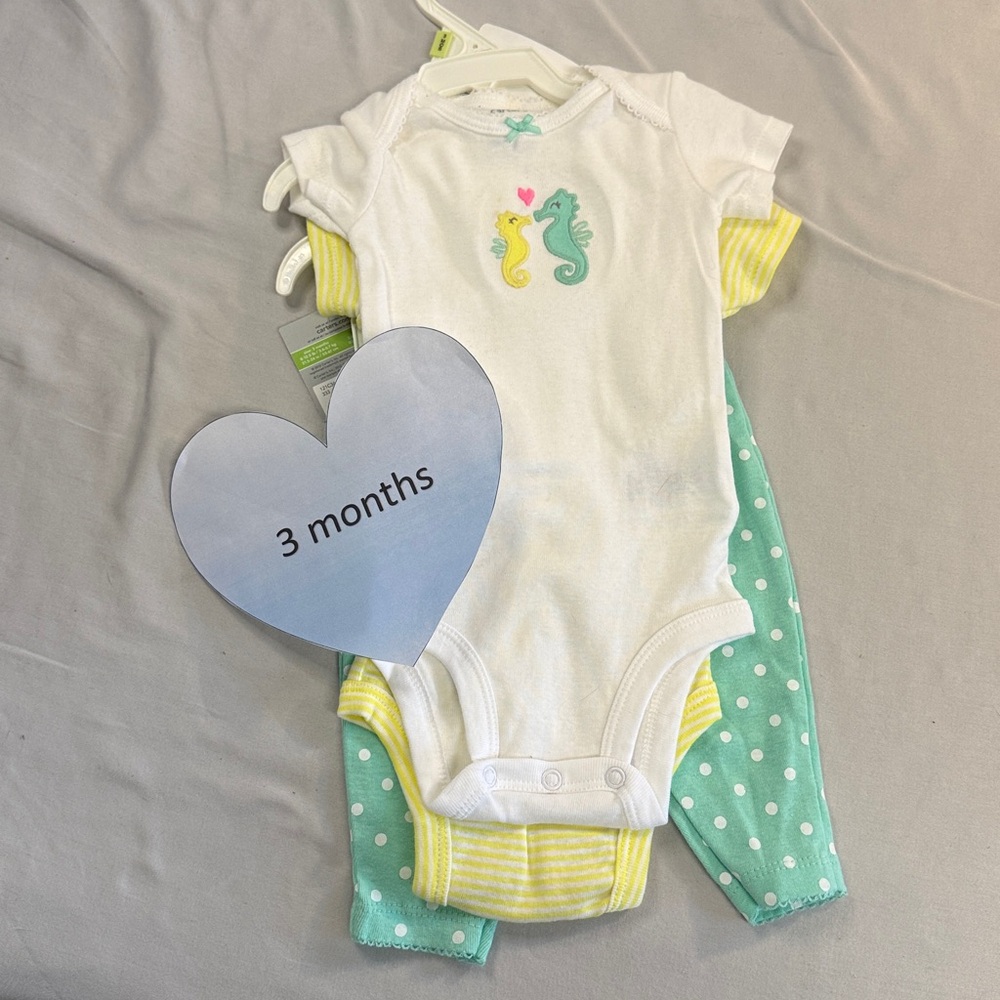 Carter's NWT White and Yellow Matching Set for Playful Days